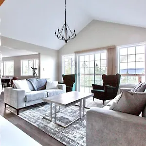 https://stunning-home-with-amazing-views-near-the-city.hotels-victoria.net